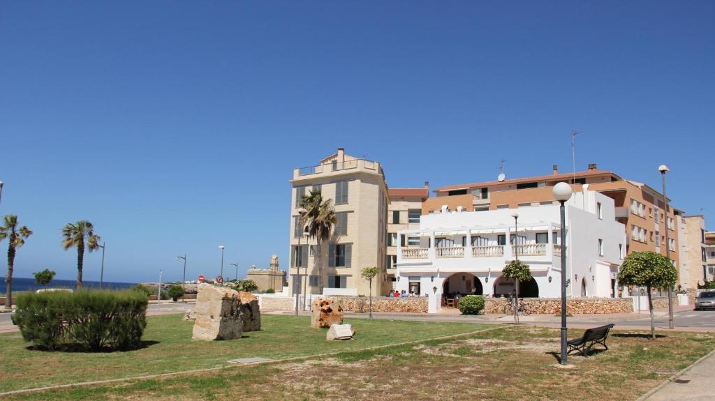 Hostal Sa Prensa Ciutadella  Dış mekan fotoğraf